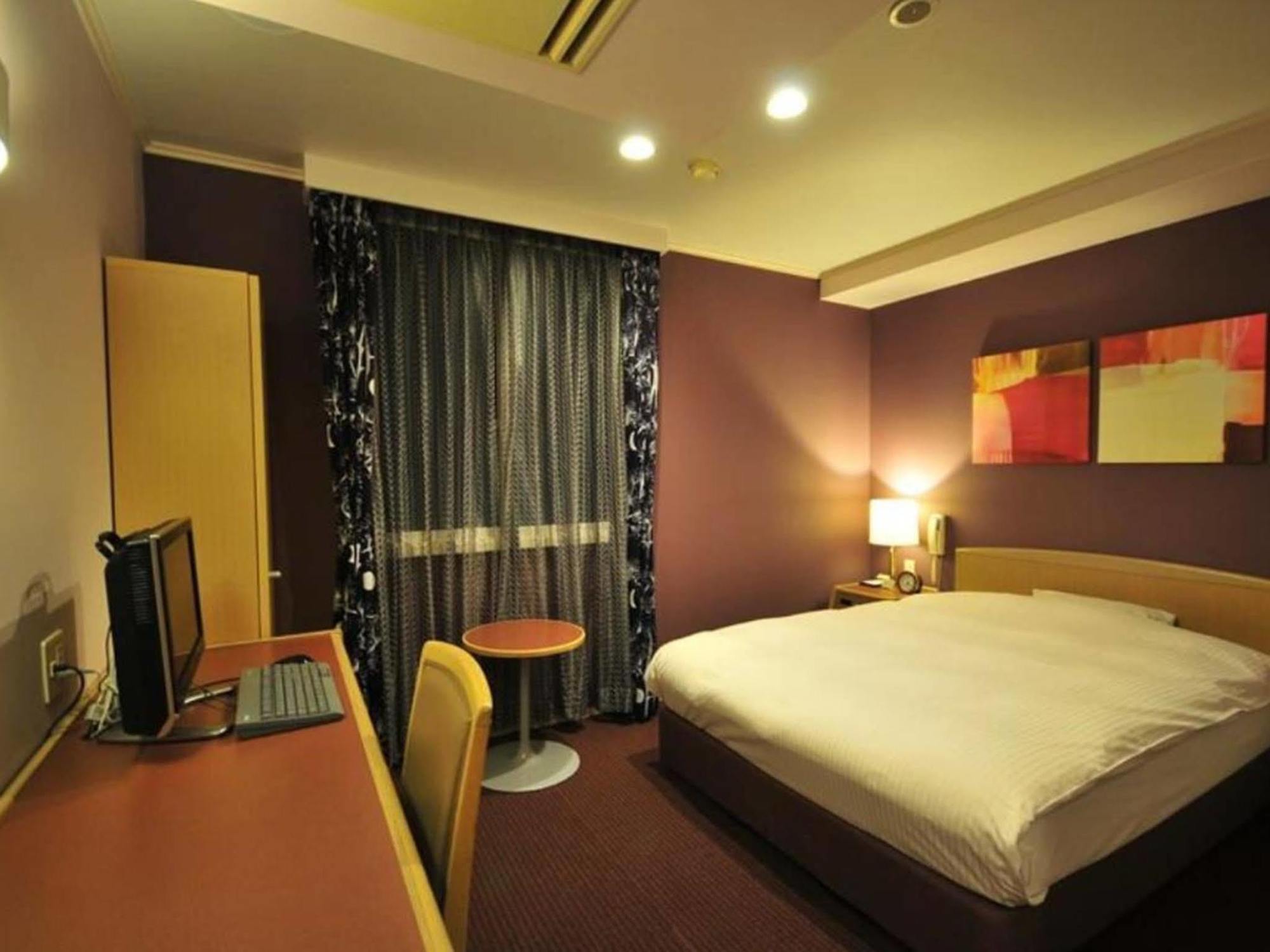 Hotel Top Inn Matsuyama  Extérieur photo